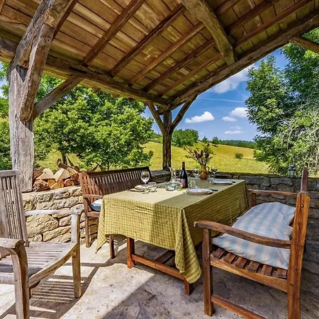 Дом отдыха 4 Bedroom Amazing In Caylus