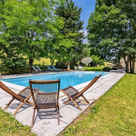Holiday home 4 Bedroom Amazing Home In Caylus