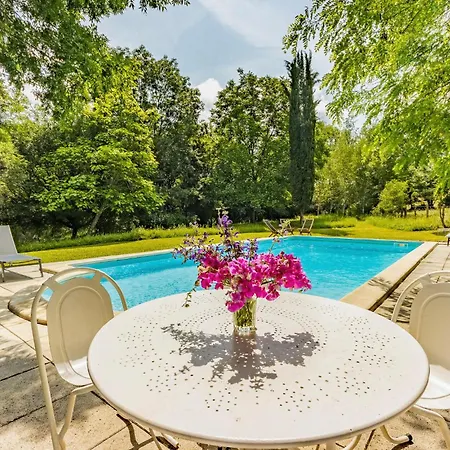 Holiday home 4 Bedroom Amazing Home In Caylus *
